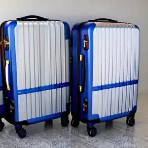 juegos de maletas de viaje